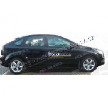 Ford Focus 2005-2010, 5 dver., bočné ochranné lišty dverí