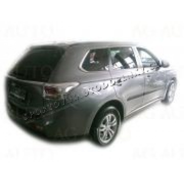Mitsubishi Outlander, 2012- , boční lišty dveří Mitsubishi Outlander, 2012- , boční lišty dveří
