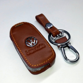 Kožená kľúčenka pre vystreľovacie kľúče koncernových áut VW