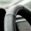 Kožený poťah na volant automobilu XXL 44-46cm AMIO-01769