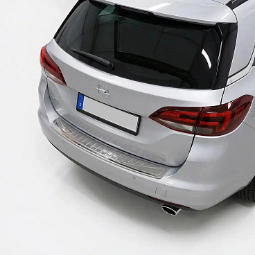 Nerezový leštený kryt hornej hrany zadného nárazníka Opel Astra K kombi 2015-21