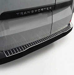 Nerezový karbónový kryt hornej hrany zadného nárazníka VW T7 Transporter 2024+