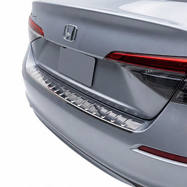 Nerezový leštený kryt hornej hrany zadného nárazníka Honda Civic 2021+ Nerezový leštený kryt hornej hrany zadného nárazníka Honda Civic 2021+