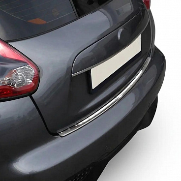 Nerezový leštený kryt hornej hrany zadného nárazníka Nissan Juke 2014 - 2019 Fcl. Nerezový leštený kryt hornej hrany zadného nárazníka Nissan Juke 2014 - 2019 Fcl.