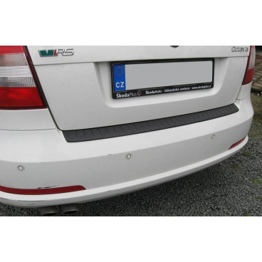 Ochranný prah zadného nárazníka KI-R Škoda Octavia II RS Limousine