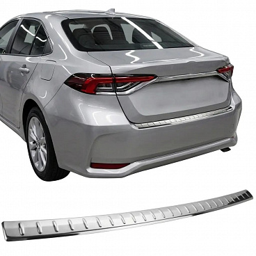Nerezový leštený kryt hornej hrany zadného nárazníka Toyota Corolla XII, 2018+ Sedan Nerezový leštený kryt hornej hrany zadného nárazníka Toyota Corolla XII, 2018+ Sedan