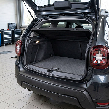 Masívny plastový kryt zadného nárazníka Dacia Duster 2018-24 Masívny plastový kryt zadného nárazníka Dacia Duster 2018-24