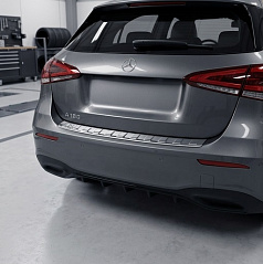 Nerez kryt hornej hrany zadného nárazníka Mercedes A W177 2018-2023